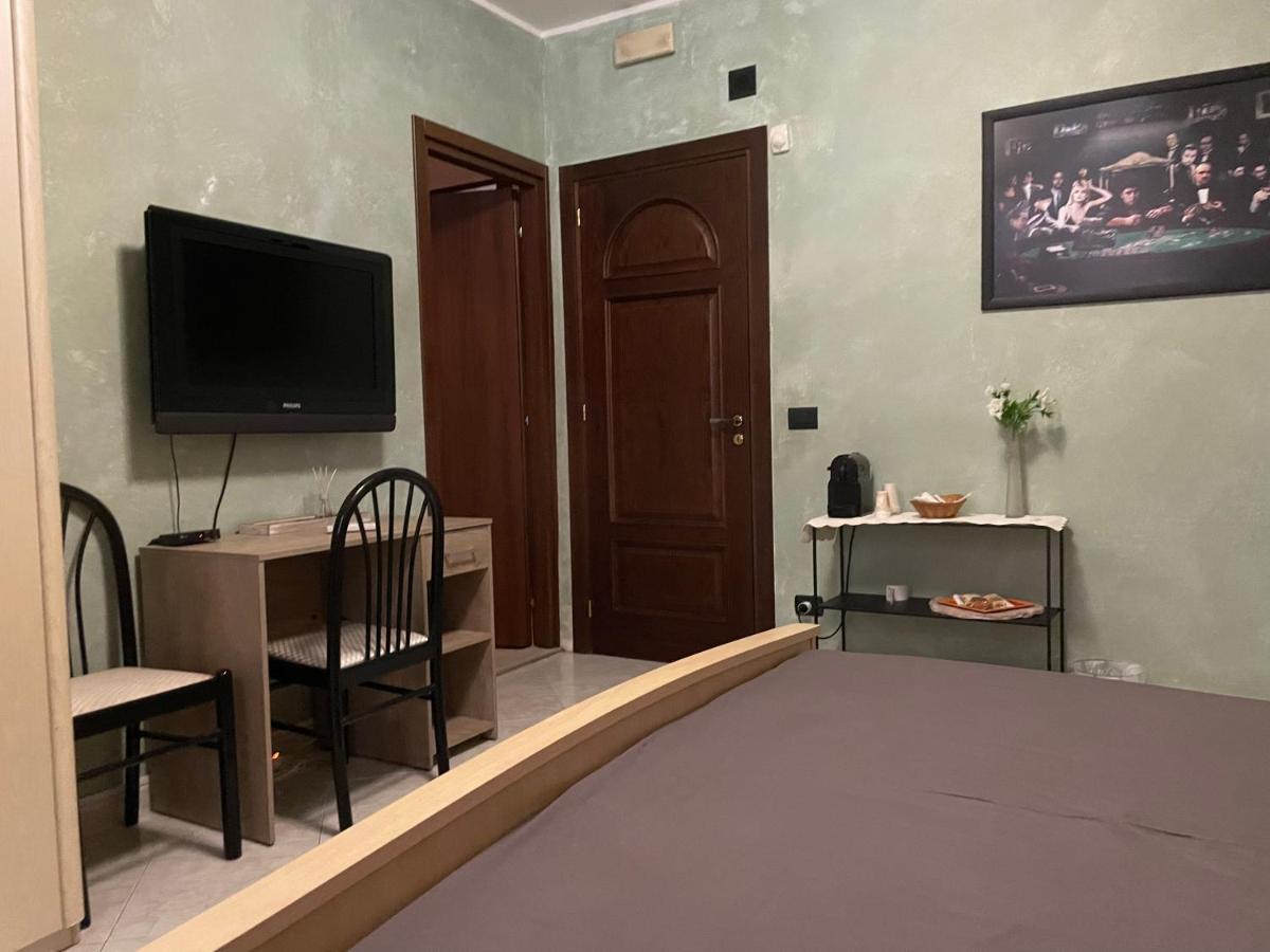 Residence Don Turi Вилафранка Тирена Екстериор снимка