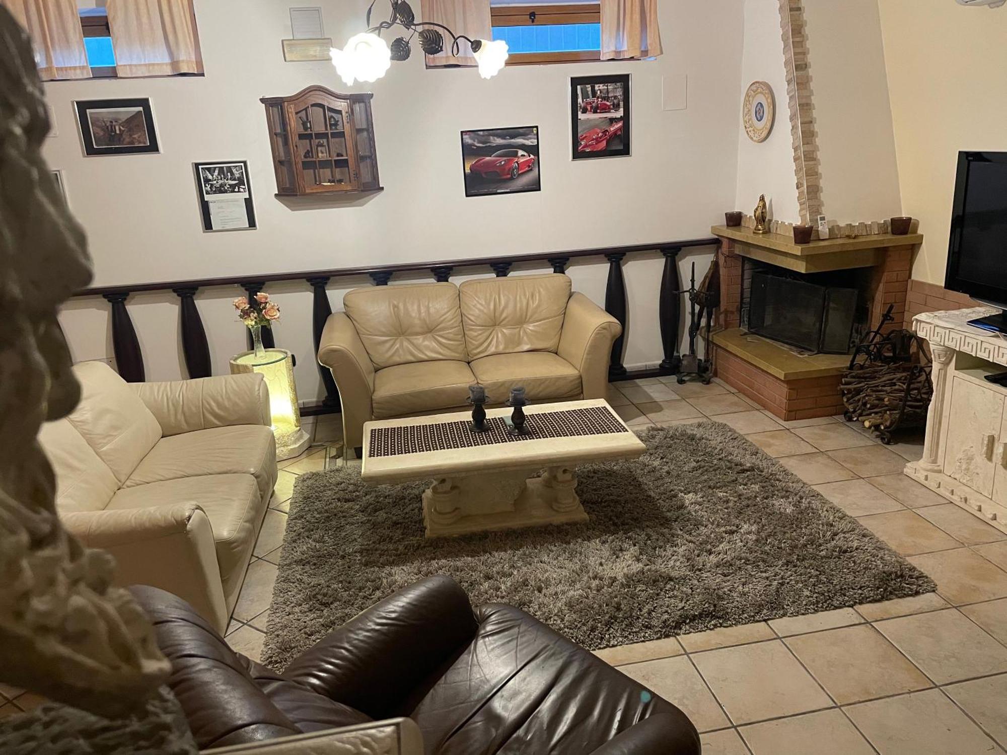 Residence Don Turi Вилафранка Тирена Екстериор снимка